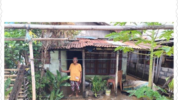 Rumah di Kecamatan Belang, Kabupaten Minahasa Tenggara (Mitra), yang masih tergenang banjir.