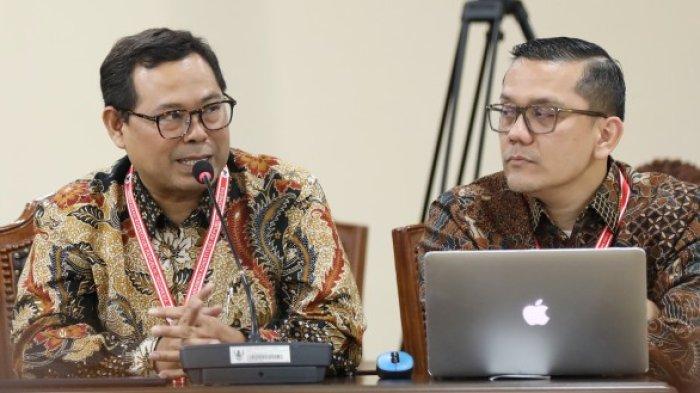 SAKSI: Ahli yang dihadirkan pemohon Irwan Hasan dan Haroni Mamentiwalo di persidangan yaitu Radian Syam dan Topo Santoso, Kamis 13 Februari 2025, para saksi ahli mengungkapkan bahwa netralitas ASN merupakan pelanggaran krusial dalam proses pemilihan