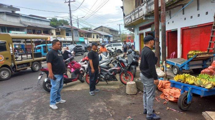 Satuan Polisi Pamong Praja Kota Manado kembali melaksanakan penertiban kepada para pelanggar peraturan daerah (Perda), Sabtu (22/6/2024)