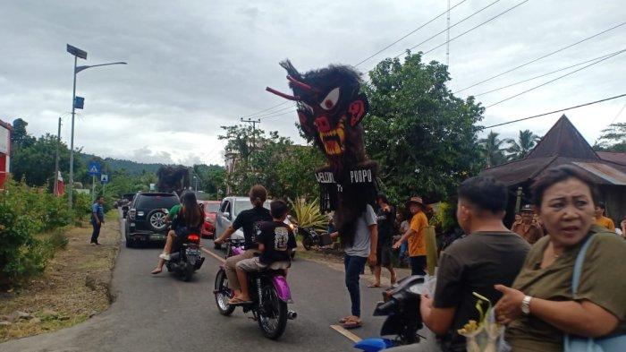 Suasana Pengucapan Syukur di desa Pinaesaan Tompasobaru Minggu (9/7/2023)