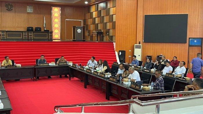Suasana rapat DPRD Bitung Sulawesi Utara beberapa waktu yang lalu.
