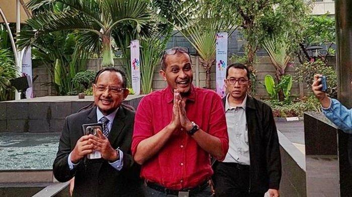 Tersangka Wamenkumham Eddy Hiariej diperiksa KPK di Gedung Merah Putih terkait kasus suap gratifikasi, hari ini, Senin (4/12/2203).