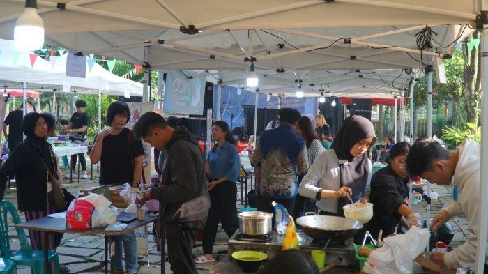 Senat Mahasiswa Universitas (SMU) Universitas Kristen Satya Wacana (UKSW) kembali menggelar festival lomba Bisnis Model Canvas (BMC)