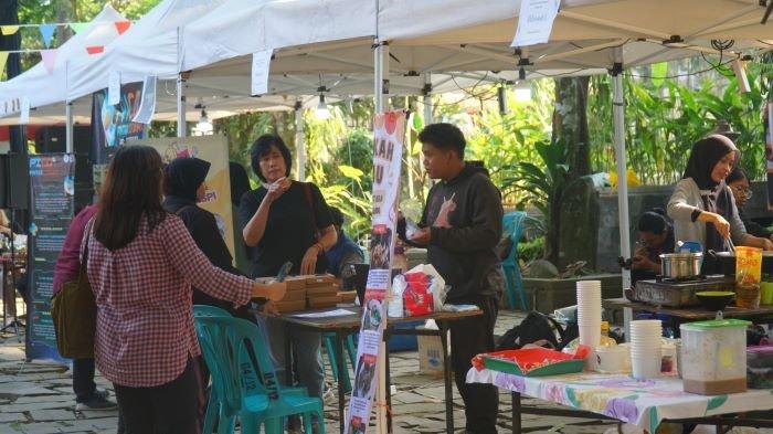 Senat Mahasiswa Universitas (SMU) Universitas Kristen Satya Wacana (UKSW) kembali menggelar festival lomba Bisnis Model Canvas (BMC)