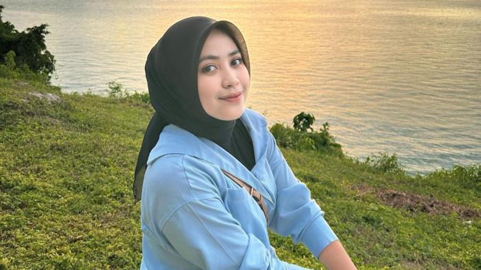 SOSOK - Veby Sasmita Burase. Ia adalah seorang perempuan yang berasal dari Boltim.