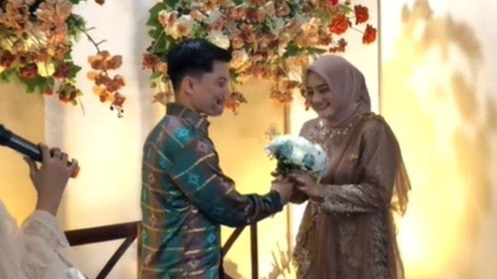 Viral Pria Lamar Tantenya Sendiri, Ternyata Begini Silsilah Keluarga Kedua Sejoli.