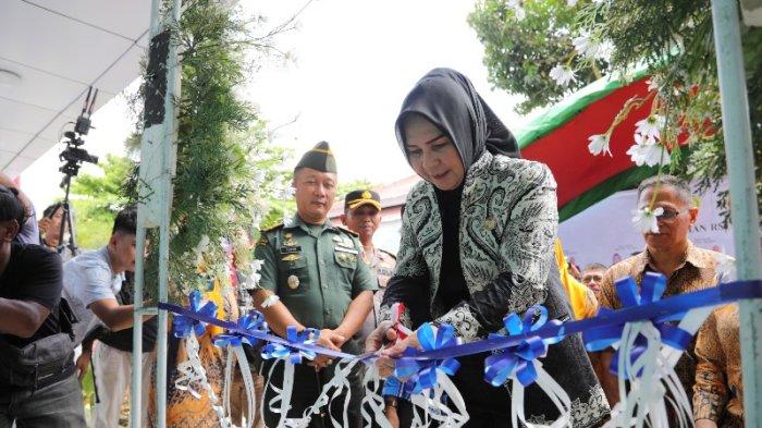 Wali Kota Kotamobagu Tatong Bara meresmikan Rumah Sakit Umum Daerah (RSUD) Kotamobagu, Sulawesi Utara, Kamis (7/9/2023).
