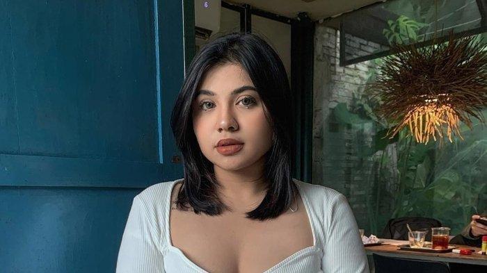 Segini Tarif Dea OnlyFans Sekali Buat Konten Cukup Menggiurkan, Baru Dari Subscriber - Halaman