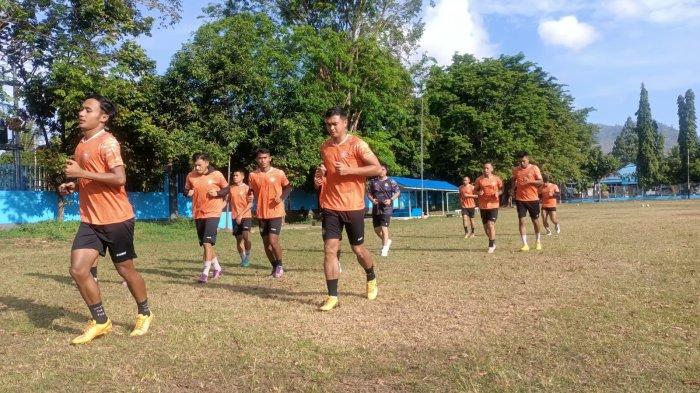 Foto latihan terakhir Sulut United di Jayapura.