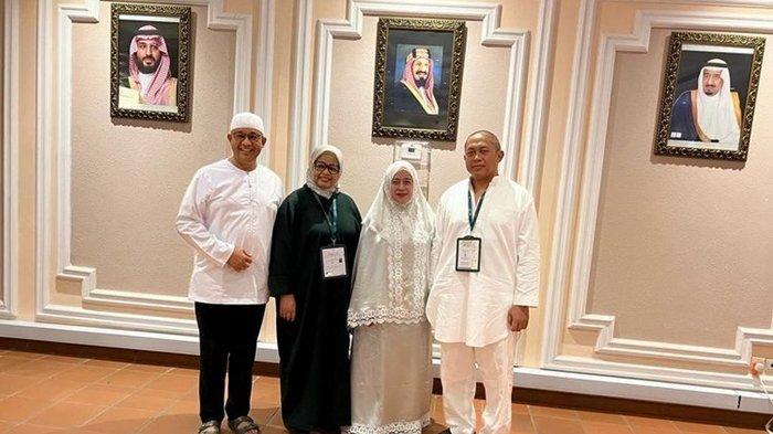 Ganjar Pranowo bertemu Anies Baswedan, Sandiaga Uno dan Puan Maharani di Tanah Suci Mekkah, Arab Saudi. Pengamat menilai sebagai semangat perdamaian.