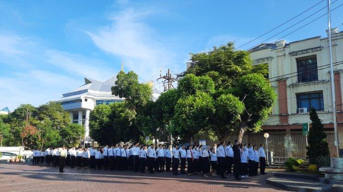 Hari Kesaktian Pancasila diperingati dengan penuh semangat di Kantor Wilayah Bank Rakyat Indonesia (BRI) Manado Sulawesi Utara.