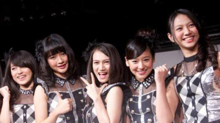 Chord Gitar Lirik Lagu Rapsodi - JKT 48, Viral di TikTok, Mudah ...