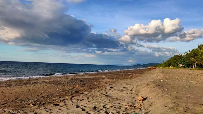 Keindahan Pantai Bungin di Bolmong.