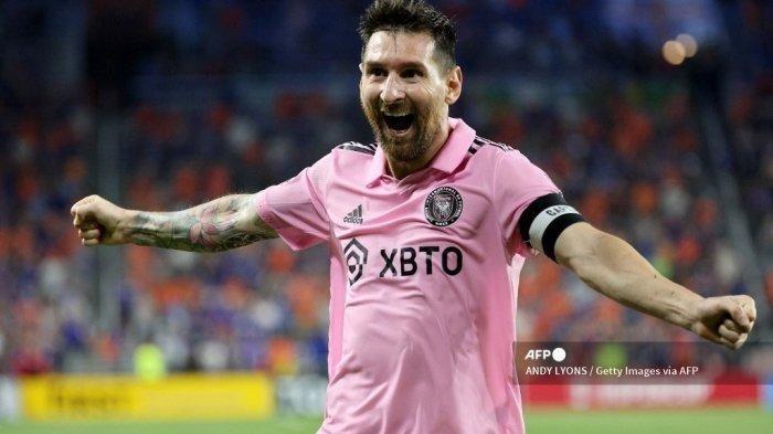 Klasemen Liga Amerika Major Leagues Soccer MLS 2023. Inter Miami Peringkat Dua Terbawah. Potret selebrasi Lionel Messi usai mencatak gol.