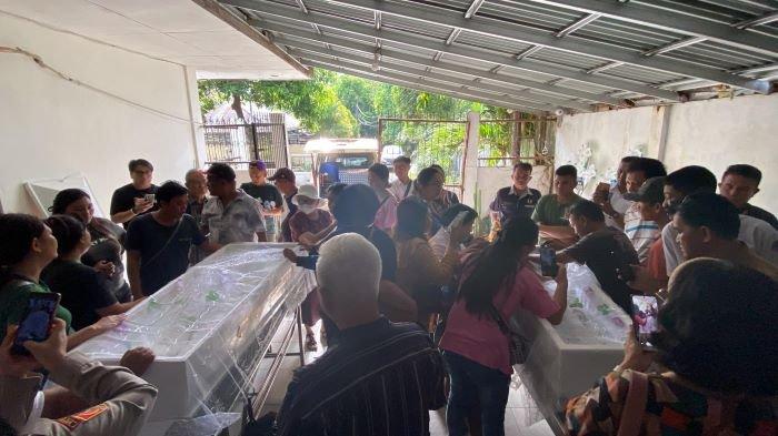 Pihak Keluarga di Rumah Sakit Bhayangkara Manado, Sulawesi Utara