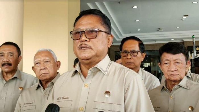 Mantan-Mantan Kapolri Datangi Mabes Polri. Jenderal (Purn) Bambang Hendarso Danuri, Jenderal (Purn) Roesmanhadi, dan Jenderal (Purn) Chaerudin Ismail. Kemudian, ada Jenderal (Purn) Tan Sri Dai Bachtiar, Jenderal (Purn) Soetanto, Jenderal (Purn) Timur Pradopo, dan Jenderal (Purn) Badrodin Haiti.