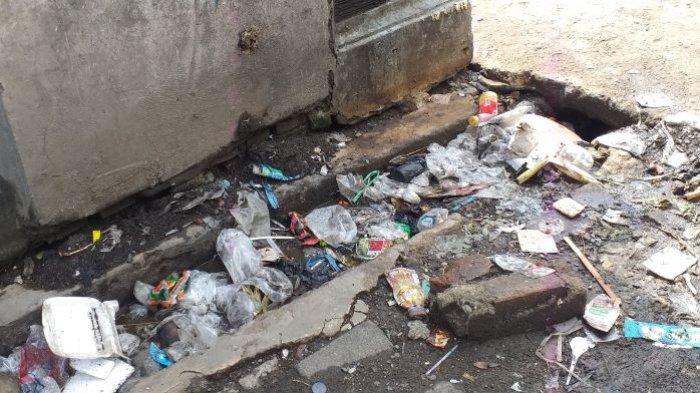 Kondisi pasar tradisional 23 Maret yang terletak di Kelurahan Gogagoman, Kecamatan Kotamobagu Barat