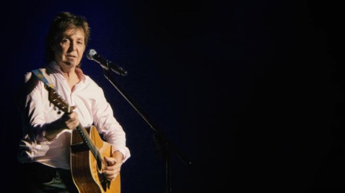 Lirik Wonderful Christmastime - Paul McCartney: The Mood Is Right The - The Mood Is Right The Spirits Up
