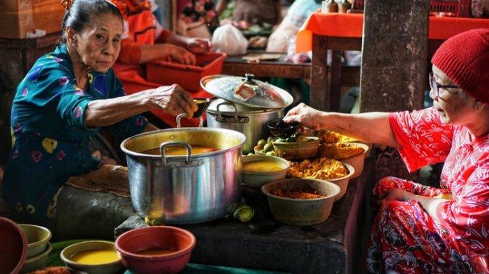 Ilustrasi penjual jamu tradisional di pasar kawasan Prawirotaman, Yogyakarta.