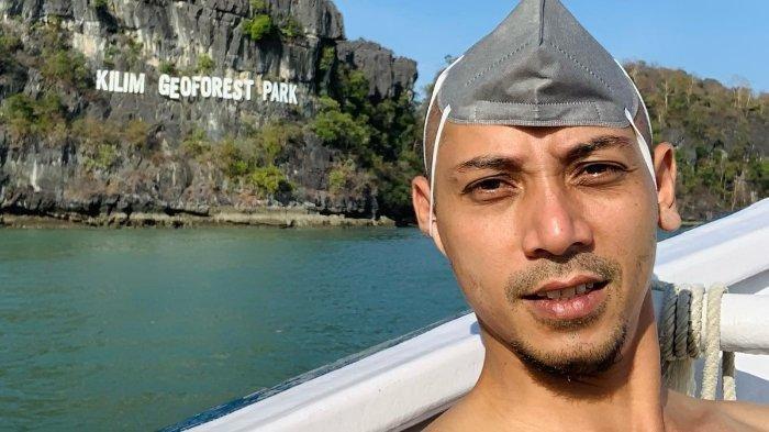 Potret liburan Fauzi Baadilla