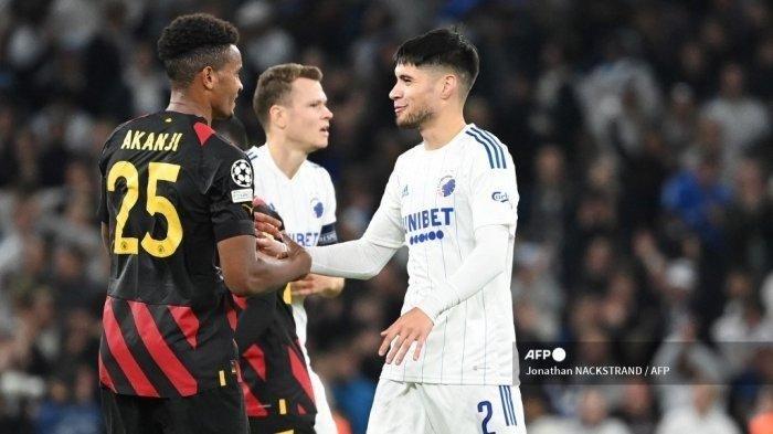 Kevin Diks, Pemain Keturunan Indonesia saat membela Copenhagen melawan Man City di Liga Champions.