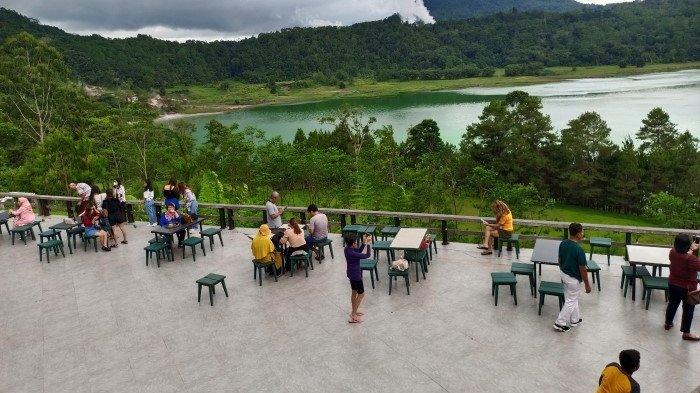Suasana D Linow Restoran.