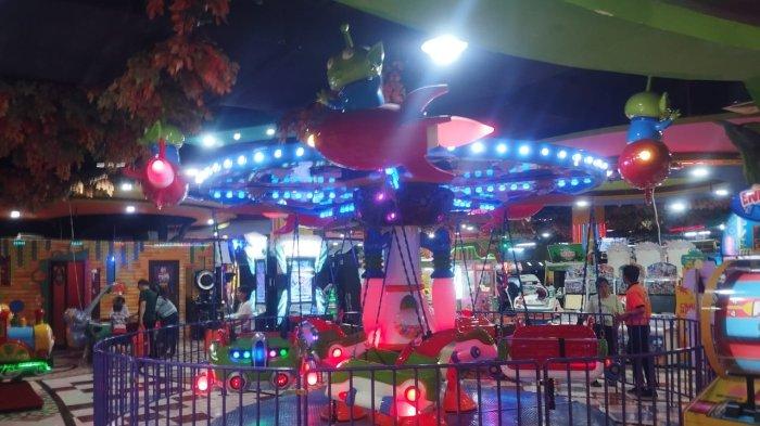 Suasana di Mega Mall Kota Manado, Selasa (4/7/2023)