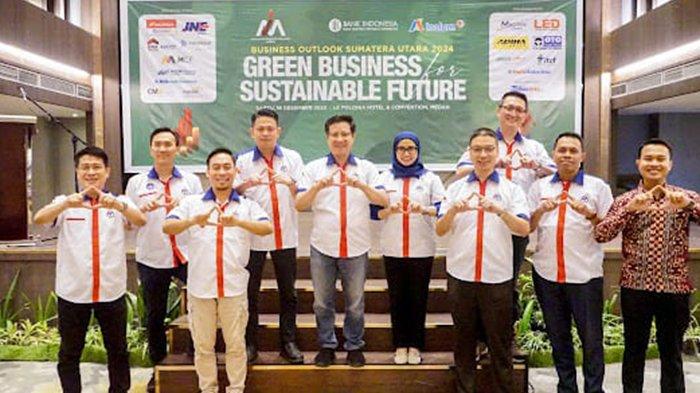 Asosiasi Manajemen Indonesia (AMA) chapter Medan kembali menggelar acara Business Outlook 2024 yang bertajuk Green Business for Sustainable Future yang dilaksanakan di Le Polonia Hotel & Convention Medan, Sabtu (16/12/2023).