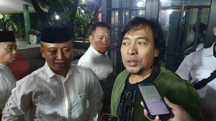 Alfiansyah Bustami alias Komeng 