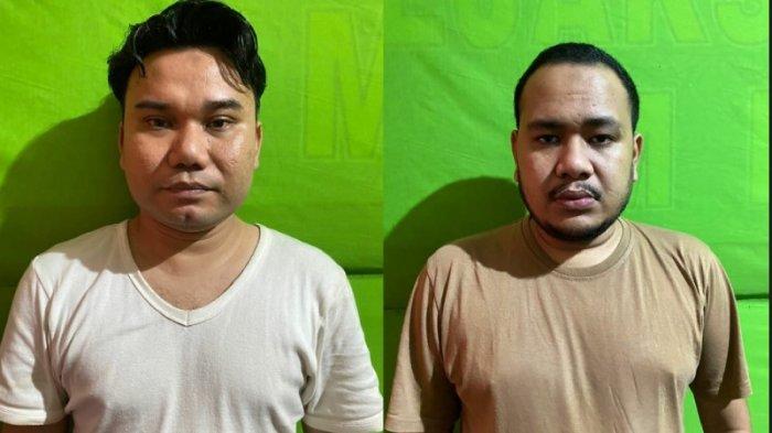 Anggota Bawaslu Medan Azlansyah Hasibuan (kiri) dan rekannya Fahmy Wahyudi Harahap saat berada di gedung Kejari Medan dalam proses tahap II, Selasa (6/2/2024). Kedua tersangka ditahan karena diduga melakukan pemerasan terhadap calon legislatif anggota DPRD Medan