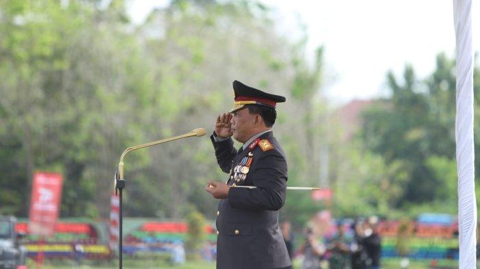 Kapolda Sumut, Irjen Pol RZ Panca Putra Simanjuntak pimpin apel Hari Bhayangkara ke-77 di Mapolda Sumut, Sabtu (1/7/2023).