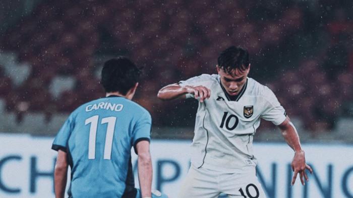 PUJI ARKHAN - Gelandang Timnas U-23 Indonesia, Arkhan Fikri. Pelatih Timnas U-23 Indonesia, Gerald Vanenburg, memberikan pujian setinggi langit kepada Arkhan Fikri dengan menilai pemain kelas dunia.