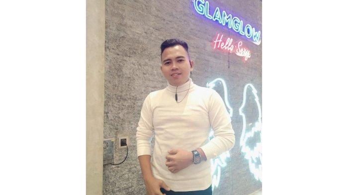 Seorang TKI ilegal asal Kabupaten Asahan, Sumatera Utara, Azwar (32), menjadi korban perdagangan orang dan kekerasan berkedok agensi tenaga kerja Indonesia ke luar negeri. Kini Azwar meninggal dunia setelah dua bulan berada di Kamboja.