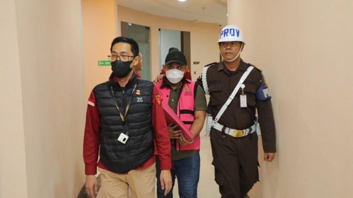 BOS BUZZER: Ketua Cyber Army, bos 'Buzzer' M Adhiya Muzakki (MAM) dijadikan sebagai tersangka perintangan perkara korupsi