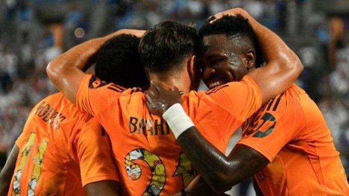 Penyerang Real Madrid Spanyol, Brahim Diaz, berselebrasi seusai mengemas gol dalam laga uji coba di Stadion Bank of America pada 6 Agustus 2024.(PETER ZAY)
