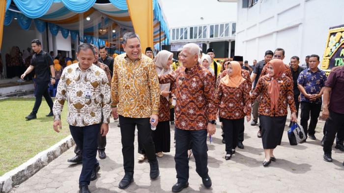 Bupati Franc dan Wakil Gubernur Sumut Surya