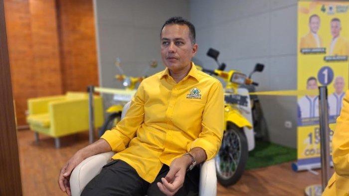 Dewan Pimpinan Daerah (DPD) Partai Golkar Sumatera Utara, Musa Rajekshah biasa disapa Ijeck diwawancarai soal Pilkada 2024 di kantor DPD Golkar Sumut Jalan Sudirman Medan, Sabtu (7/12/2024).