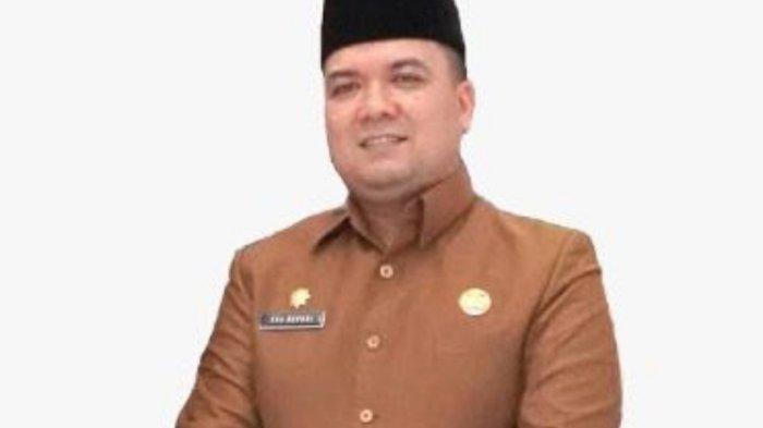 Eka Syahputra Depari, kepala badan kepegawaian daerah (BKD) pendidikan Kabupaten Langkat yang dijadikan sebagai tersangka dugaan suap seleksi penerimaan pegawai pemerintah dengan perjanjian kerja (PPPK).