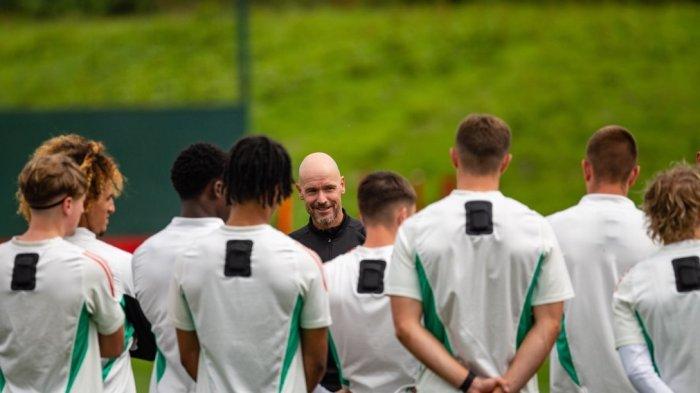 Skuat Manchester United menjalani latihan jelang pramusim 2023-2024