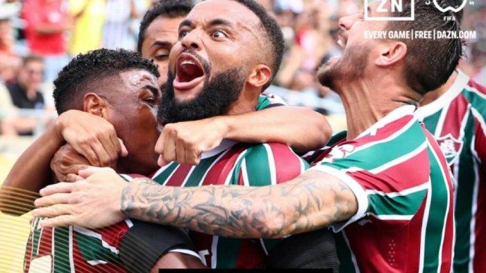 LOLOS SEMIFINAL - Pemain Fluminense selebrasi usai sukses melaju ke babak semifinal Piala Dunia Klub 2025. Fluminense berhasil menjadi tim pertama yang lolos ke semifinal Piala Dunia Klub 2025 usai mengalahkan Al Hilal di perempat final dengan skor 2-1, Sabtu (5/7/2025) dini hari tadi.