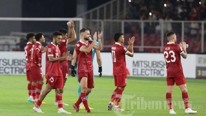 Foto pemain Timnas Indonesia. Suporter PSMS Medan yakin Timnas Indonesia akan menang lawan China dalam Kualifikasi Piala Dunia 2026 Zona Asia. 