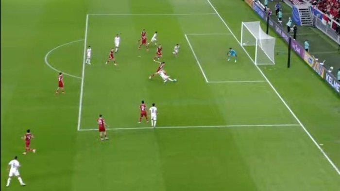 Momen Gol kedua Irak saat lawan Timnas Indonesia di Piala Asia 2023 disahkan oleh VAR yang berbau offside