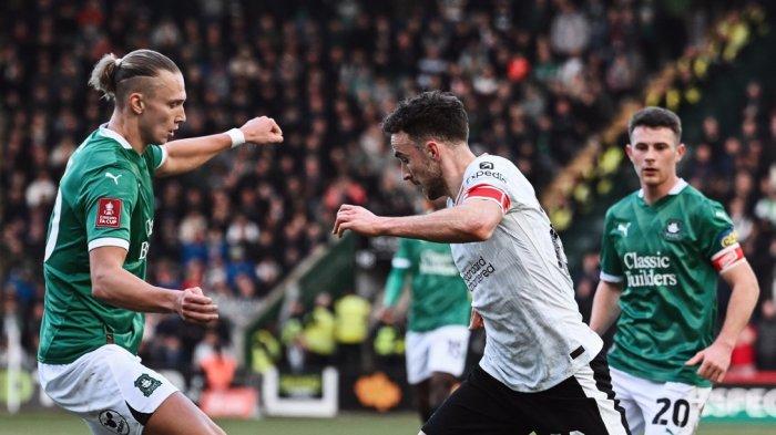LIVERPOOL TERSINGKIR - Hasil putaran keempat Piala FA antara Plymouth Argyle vs Liverpool di Home Park berkesudahan dengan skor 1-0, Minggu (9/2/2025) malam waktu setempat atau Senin dini hari WIB.