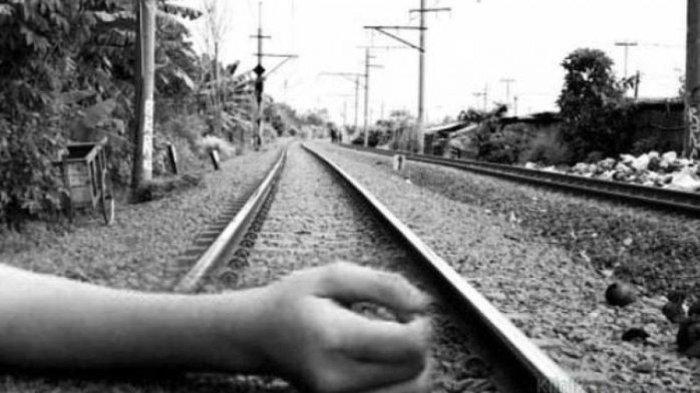 ILUSTRASI tertabrak kereta api