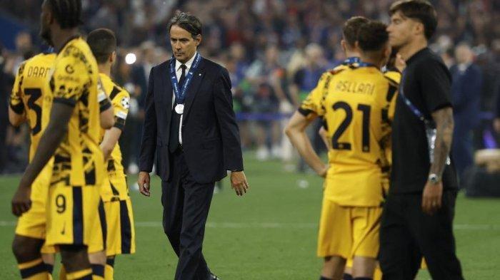 KECEWA BERAT - Reaksi pelatih Inter Milan, Simone Inzaghi setelah takluk dari Paris Saint-Germain (PSG) di final Liga Champions di Allianz Arena, Munich, pada Minggu (1/6/2025). Inzaghi sangat kecewa kalah di final sehingga harus mengakui keunggulan PSG. (Laman resmi UEFA.com)
