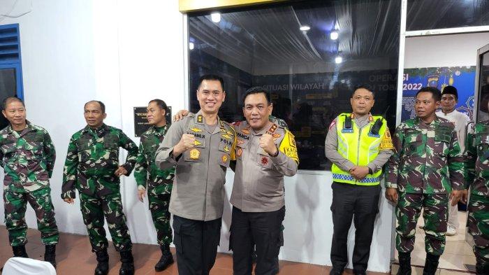 Kapolda Sumut Irjen Pol Panca Putra Simanjuntak dan Wakapolda Sumut Irjen Pol Dadang Hartanto, menyatakan Perayaan Malam Tahun Baru 2023 di kabupaten/kota, Provinsi Sumatera Utara berjalan aman dan kondusif.