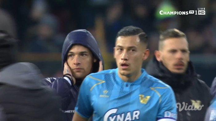 Jay Idzes sempat jadi kapten Venezia saat melawan Parma di Liga Italia 2024-2025 pekan ke-21