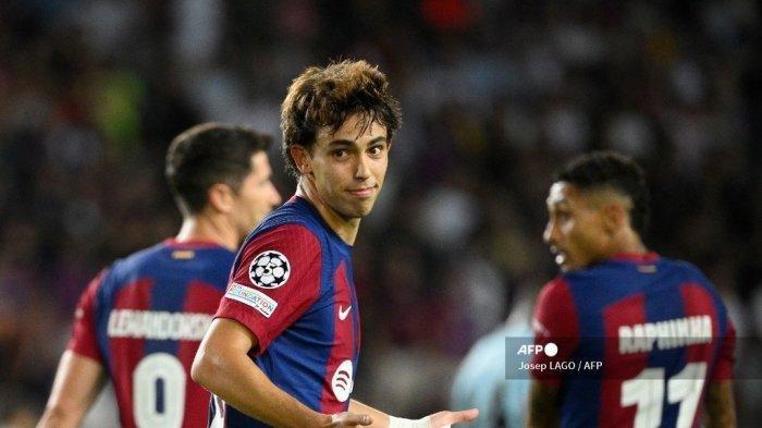 Penyerang Barcelona Portugal #14 Joao Felix merayakan setelah mencetak gol kelima timnya selama pertandingan sepak bola Grup H hari putaran pertama Liga Champions UEFA 1 antara FC Barcelona dan Royal Antwerp FC di Estadi Olimpic Lluis Companys di Barcelona pada 19 September 2023.