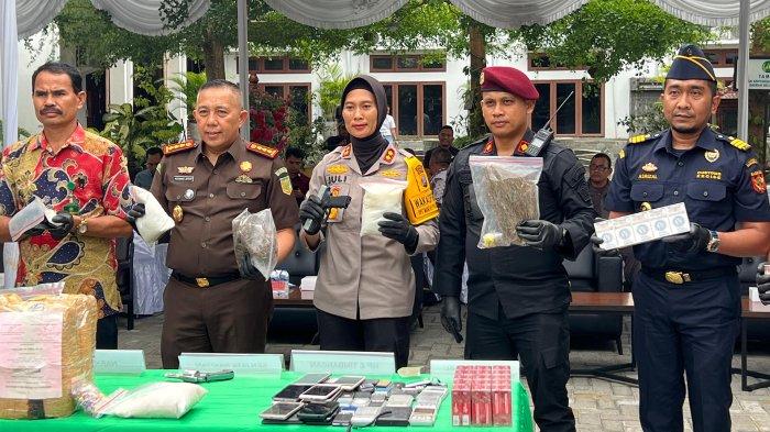 Kejari Deli Serdang Hancurkan Barang Bukti 482 Perkara Berkekuatan Hukum