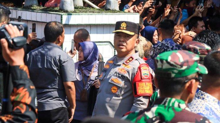 Kapolda Sumut, Irjen Pol Agung Setya Imam Effendi, melaksanakan pengamanan kunjungan kerja (kunker) Presiden Jokowi ke Kota Binjai, Jumat (25/8/2023).